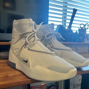 Nike Air Fear of God. Light Bone.